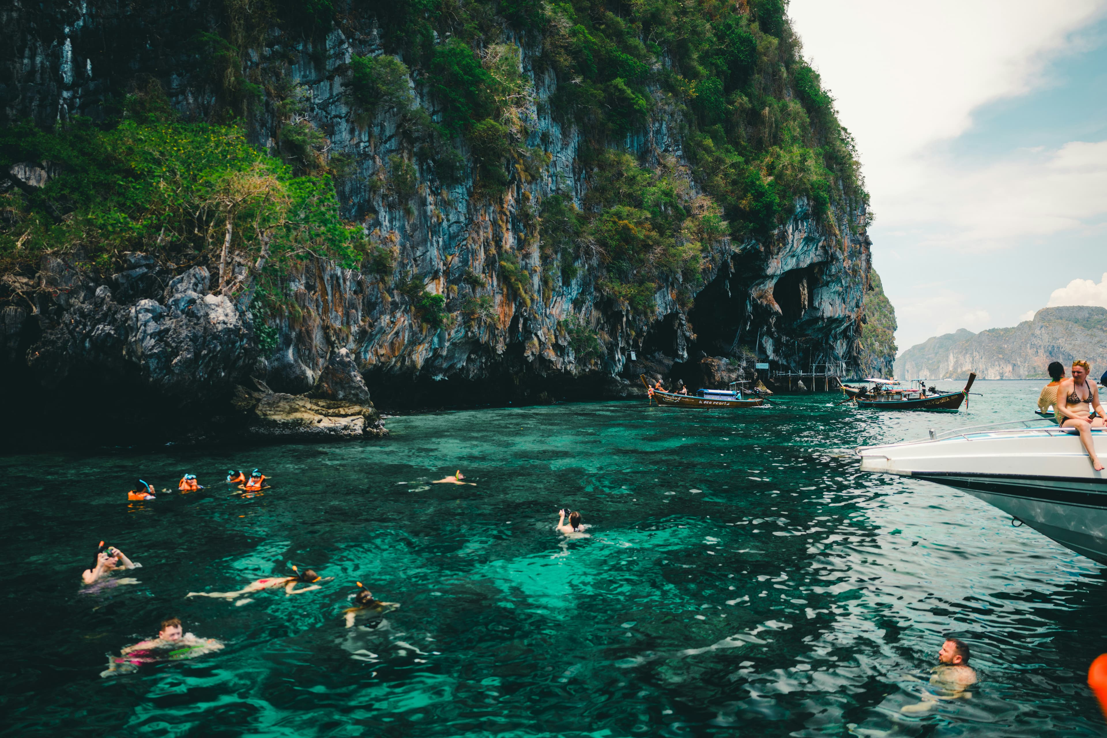 Phi Phi Island Stop — Phi Phi
